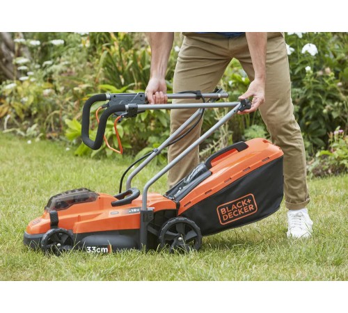 Газонокосарка акумуляторна BLACK+DECKER BCMW3318L2