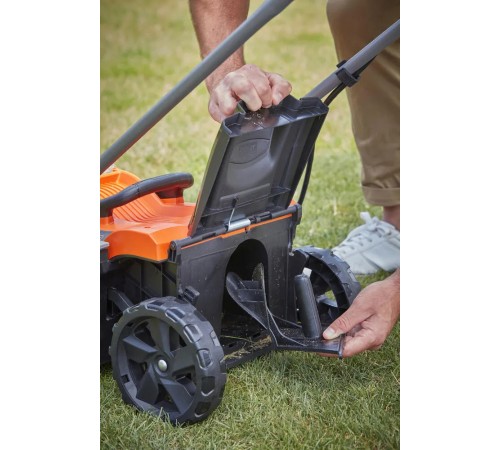 Газонокосарка акумуляторна BLACK+DECKER BCMW3318L2