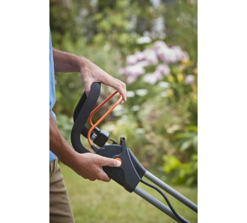 Газонокосарка акумуляторна BLACK+DECKER BCMW3318L2