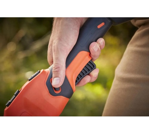 Тример акумуляторний безщітковий BLACK+DECKER BCSTE636L1