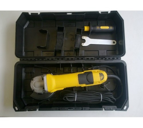 Кутова шліфувальна машина-болгарка DeWALT D28136KD