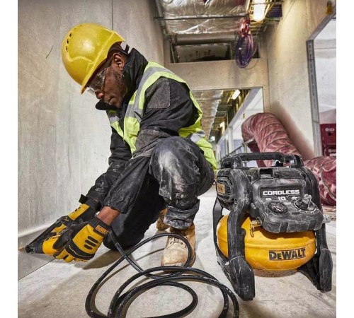 Компресор повітряний акумуляторний DeWALT DCC1054N