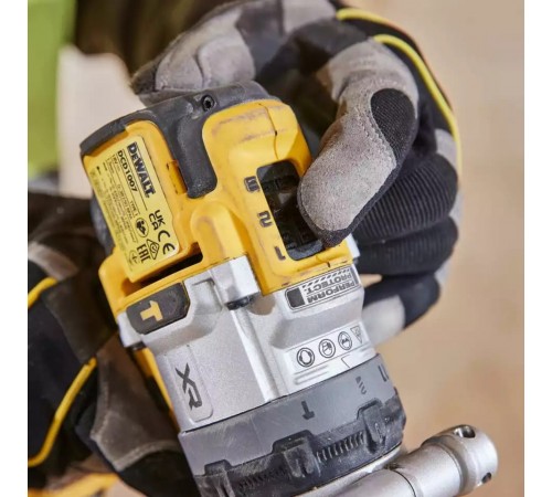 Ударний акумуляторний дриль-шуруповерт DeWALT DCD1007NT