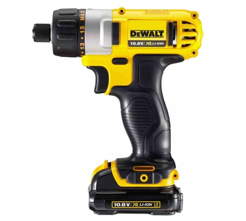 Шуруповерт DeWALT DCF610D2