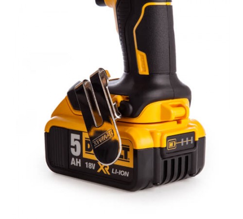 Акумуляторний шуруповерт DeWALT DCF620P2K