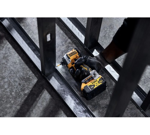 Шуруповерт акумуляторний ударний безщітковий DeWALT DCF850P2T