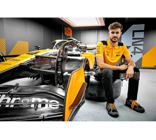 Шуруповерт ударний McLaren F1 TEAM LIMITED EDITION DeWALT DCF85ME2GT