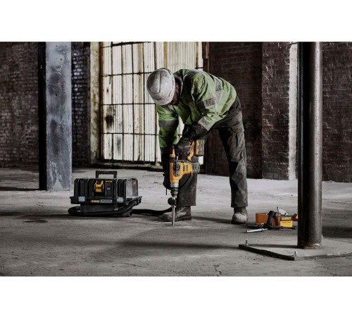 Перфоратор акумуляторний безщітковий SDS-Plus DeWALT DCH416NT