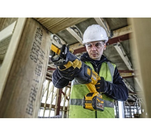 Пила шабельна акумуляторна DeWALT DCS389N