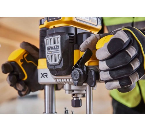 Занурювальний акумуляторний фрезер DeWALT DCW620H2