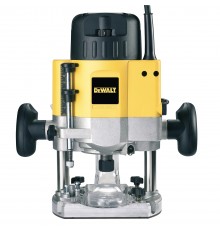 Фрезер DeWALT DW626