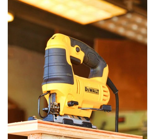 Пила лобзикова мережева DeWALT DWE349