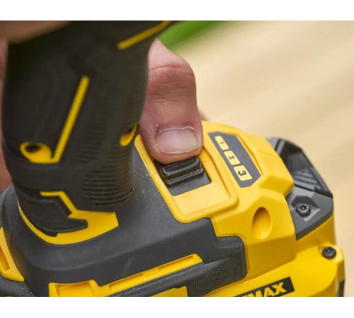 Гайковерт ударний акумуляторний STANLEY FATMAX SFMCF820D2K