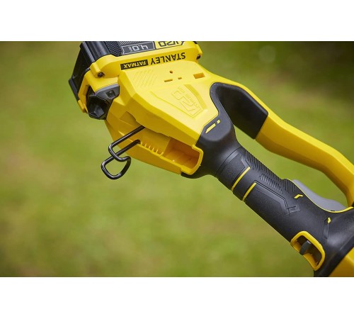 Висоторіз акумуляторний зі штангою STANLEY FATMAX SFMCPS620M1