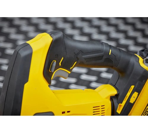 Пила лобзикова акумуляторна STANLEY FATMAX SFMCS600B